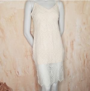Forever 21 Lace Dress Size Medium